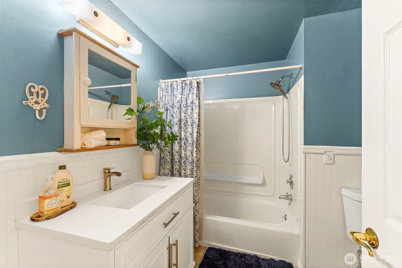 Property photo for 2019 Sw 317th Place, Federal Way photo 6