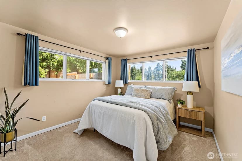 Property photo for 2019 Sw 317th Place, Federal Way photo 8