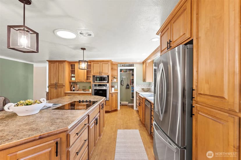 Property photo for 2019 Sw 317th Place, Federal Way photo 16