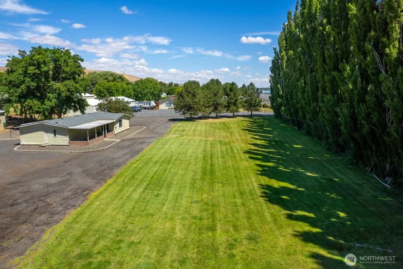 Property photo for 2399 Basin Street Sw, Ephrata photo 9