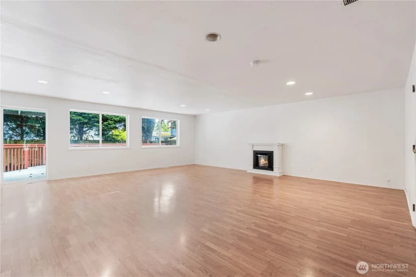 Property photo for 9604 Ne 124th Street, Kirkland photo 15