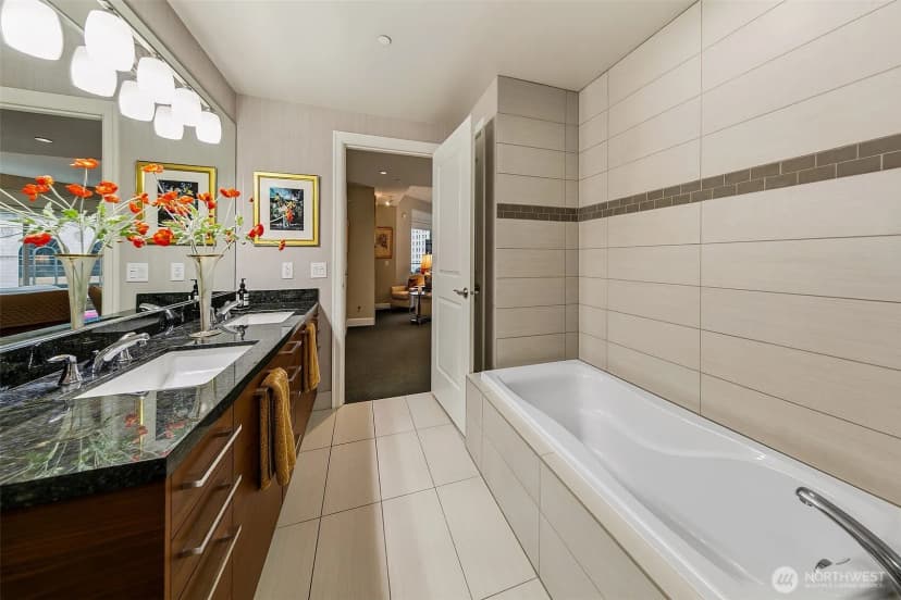 Property photo for 1920 4th Avenue #408, Seattle photo 27