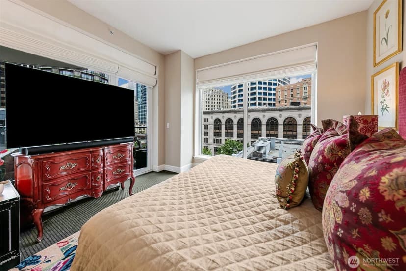 Property photo for 1920 4th Avenue #408, Seattle photo 24