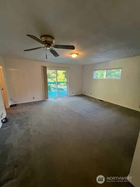 Property photo for 4430 Pine Avenue Ne, Bremerton photo 13