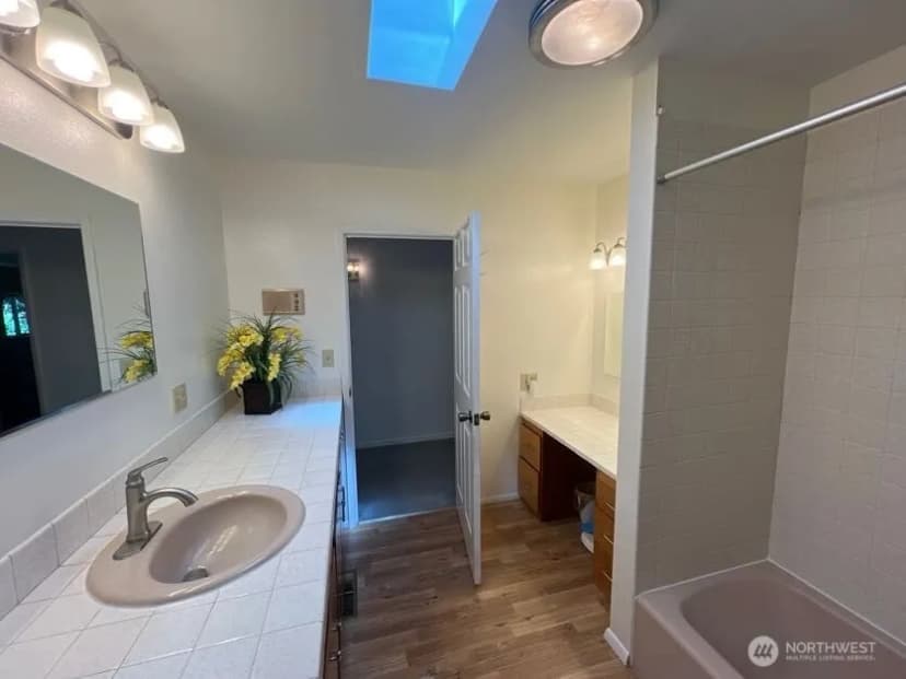 Property photo for 4430 Pine Avenue Ne, Bremerton photo 23