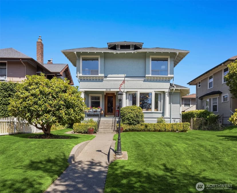 Property photo for 2415 Rucker Ave, Everett