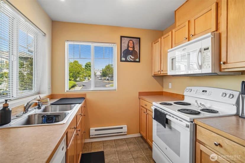 Property photo for 6443 Hazel Avenue Se, Auburn photo 9