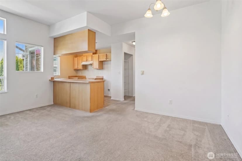 Property photo for 6443 Hazel Avenue Se, Auburn photo 8