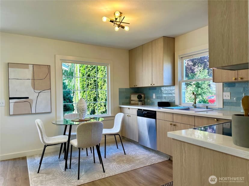 Property photo for 421 Wells Avenue N, Renton photo 11
