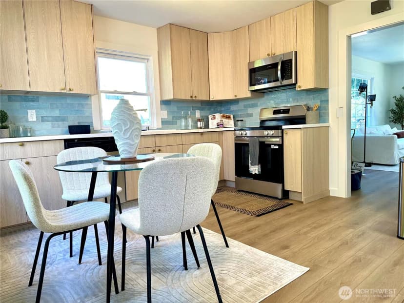 Property photo for 421 Wells Avenue N, Renton photo 9