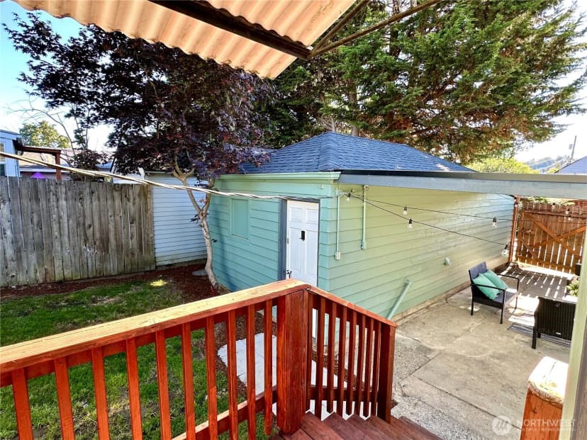 Property photo for 421 Wells Avenue N, Renton photo 26