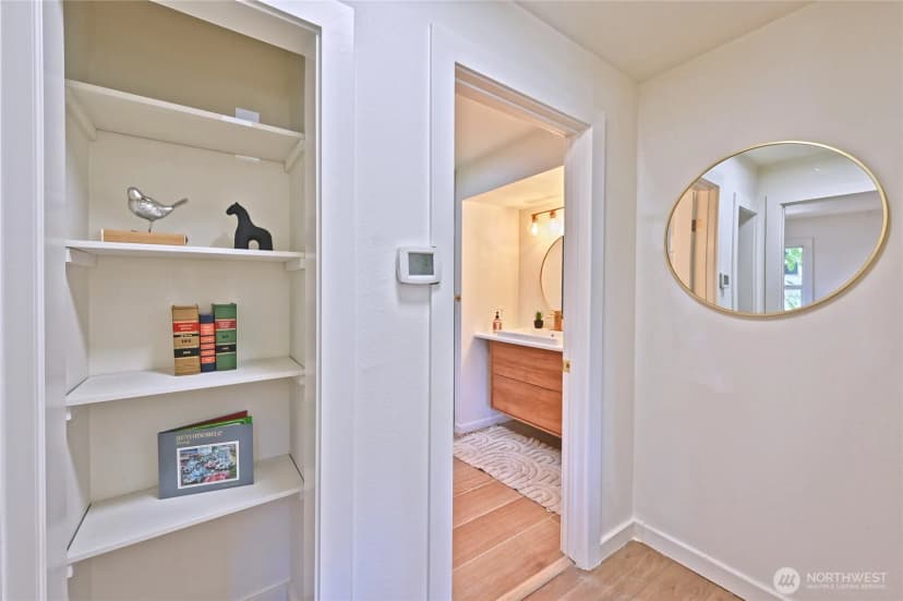 Property photo for 421 Wells Avenue N, Renton photo 13