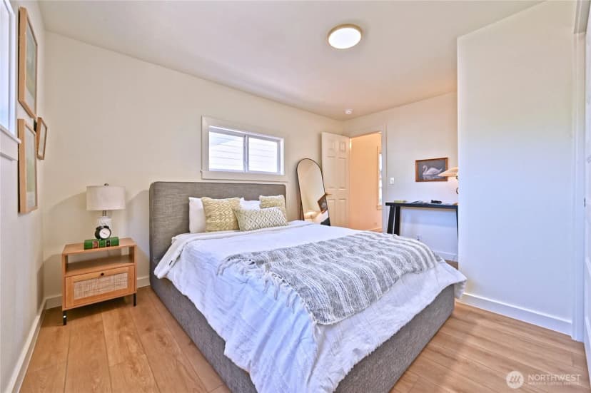 Property photo for 421 Wells Avenue N, Renton photo 20
