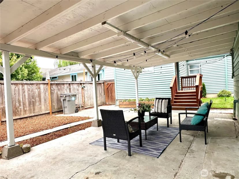 Property photo for 421 Wells Avenue N, Renton photo 27
