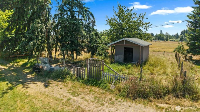 Property photo for 12717 Zeller Road Se, Yelm photo 31
