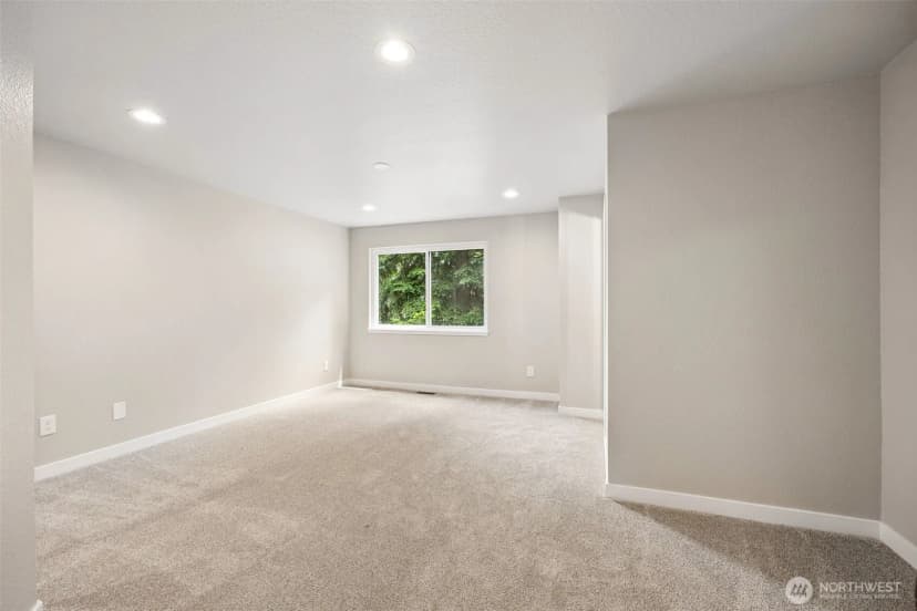 Property photo for 27319 226 Street Se, Maple Valley photo 17