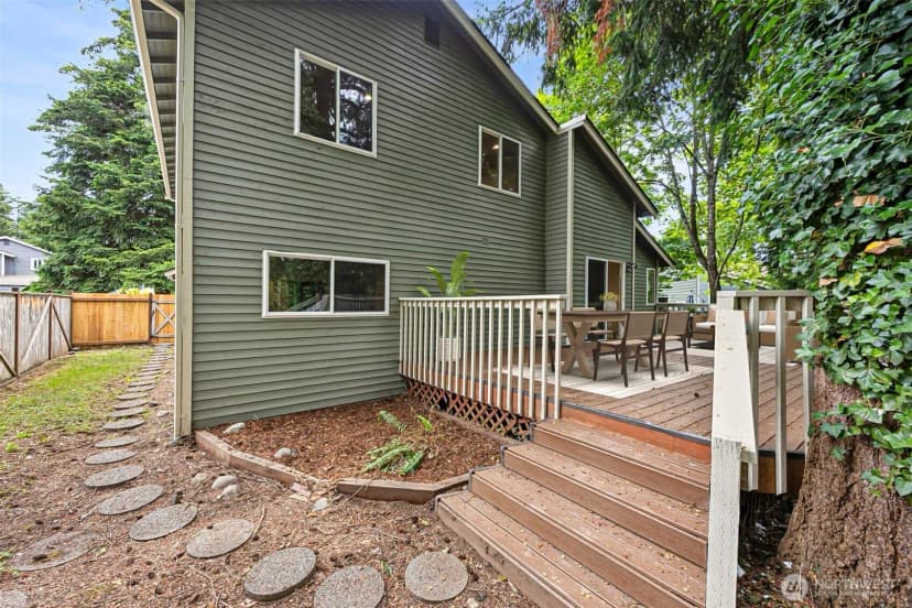 Property photo for 27319 226 Street Se, Maple Valley photo 19