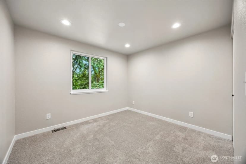 Property photo for 27319 226 Street Se, Maple Valley photo 18