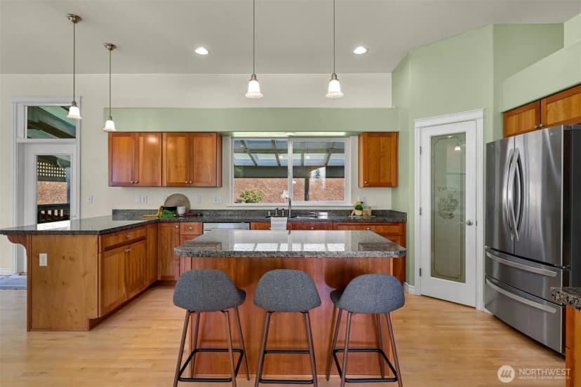 Property photo for 4210 Padden Hills Court, Bellingham photo 13