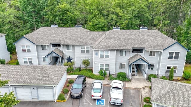 Property photo for 33020 10th Avenue Sw #d102, Federal Way