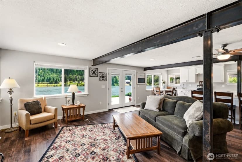 Property photo for 128 S River Rd, Cusick photo 11