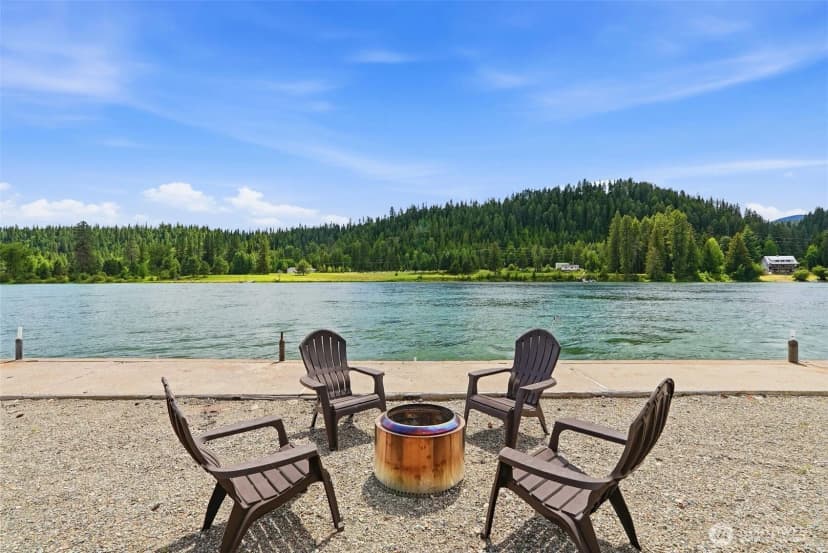Property photo for 128 S River Rd, Cusick photo 24