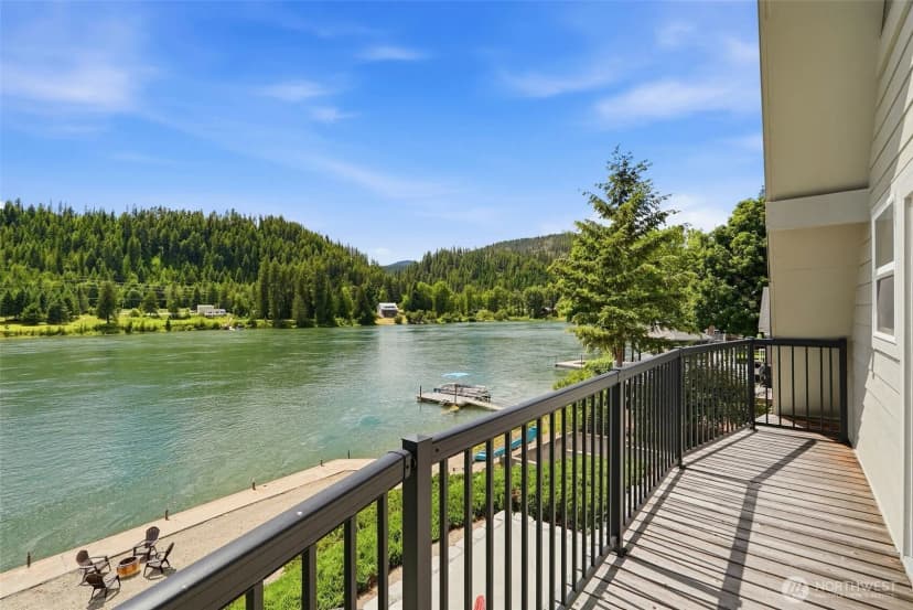 Property photo for 128 S River Rd, Cusick photo 20
