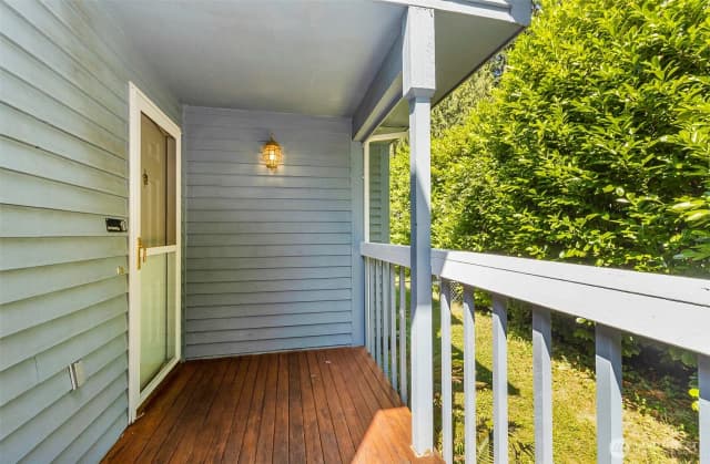 Property photo for 23822 35th Avenue W, Brier photo 3