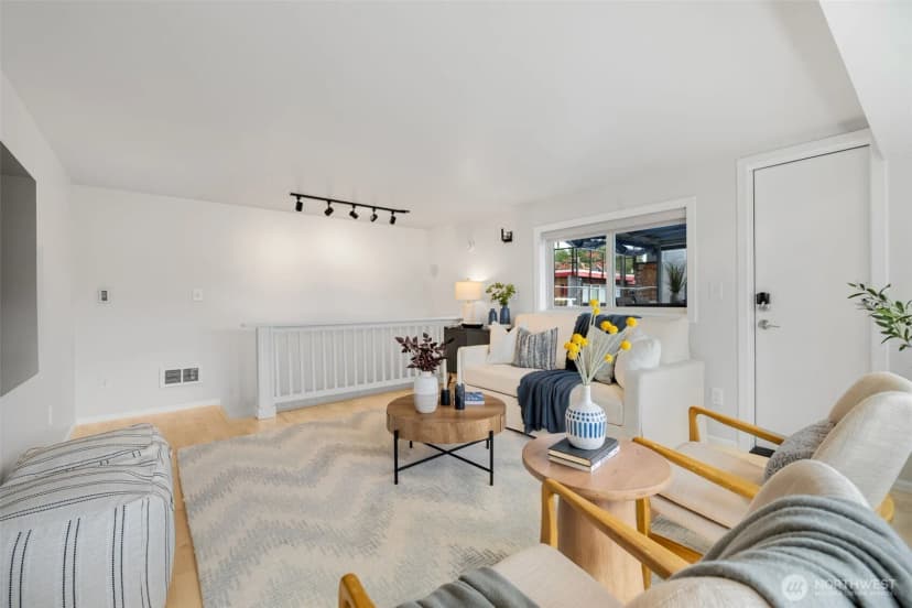 Property photo for 2235 Fairview Avenue E #6, Seattle photo 15