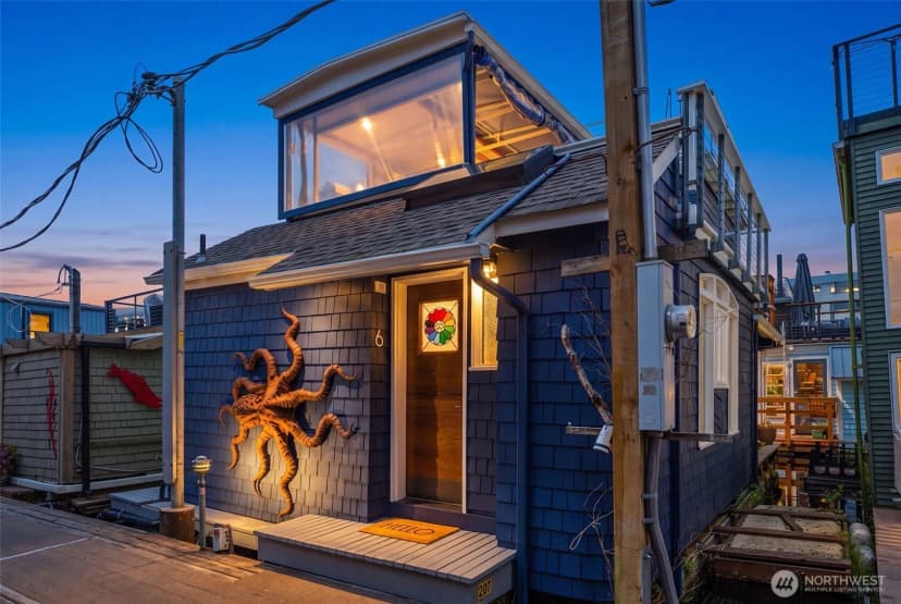 Property photo for 2235 Fairview Avenue E #6, Seattle photo 3