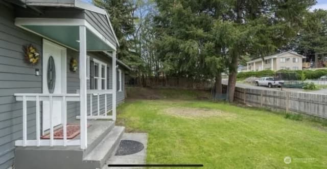 Property photo for 1591 Ne 3rd Street Ne, East Wenatchee photo 3