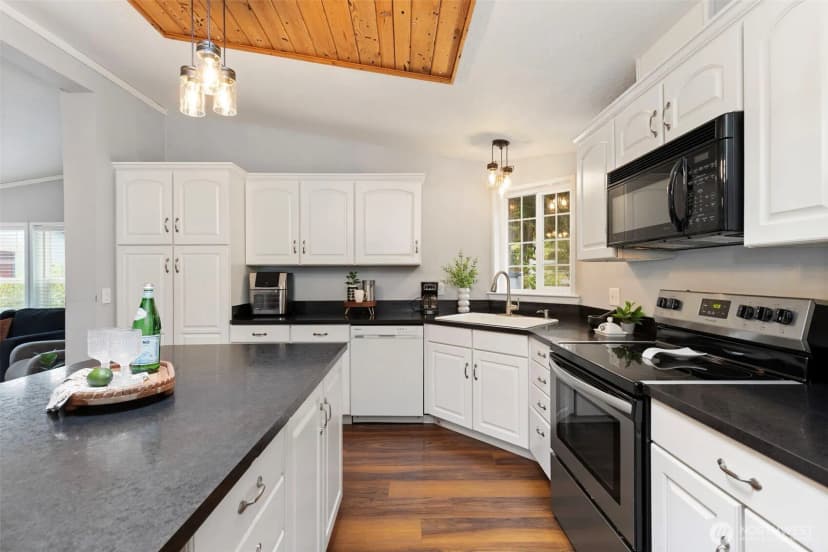 Property photo for 6779 Ne Twin Spits, Hansville photo 12