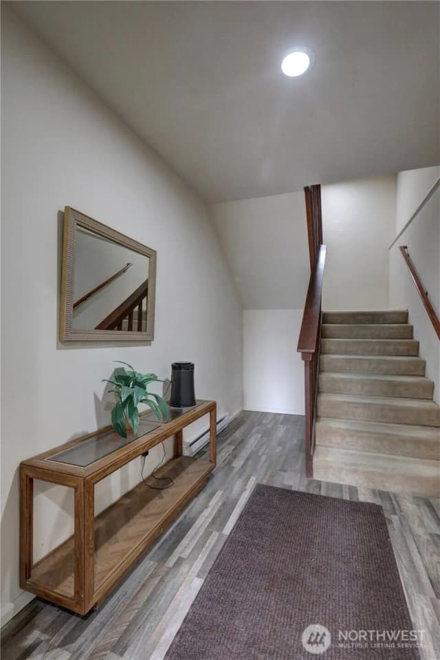 Property photo for 11643 91st Place Ne, Kirkland photo 2