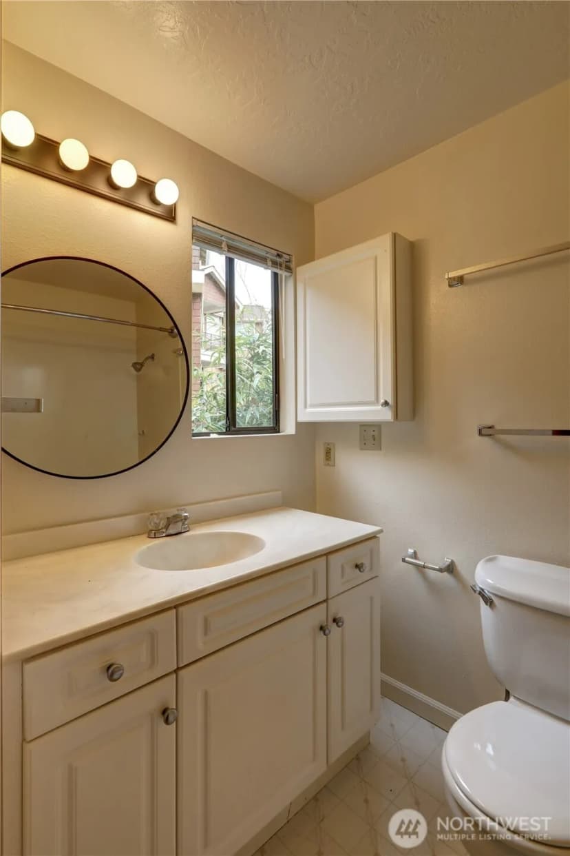Property photo for 11643 91st Place Ne, Kirkland photo 10