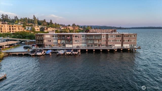 Property photo for 515 Lake Street S #102, Kirkland photo 5