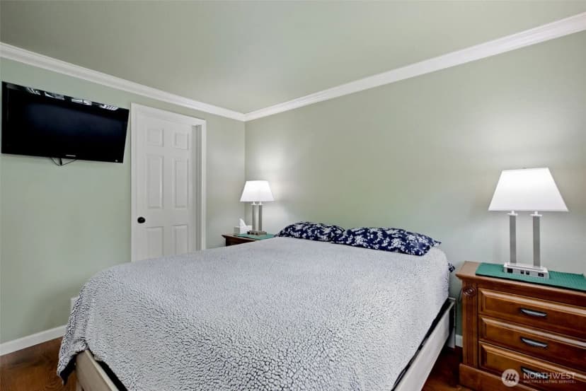 Property photo for 12704 Ne 144th Street #a204, Kirkland photo 21