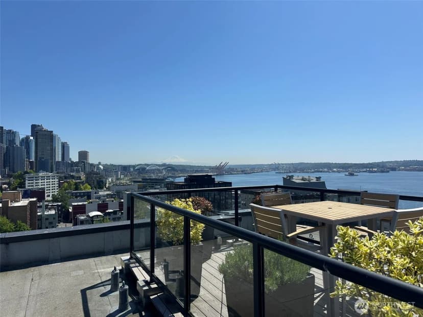Property photo for 2721 1st Avenue #103, Seattle photo 25