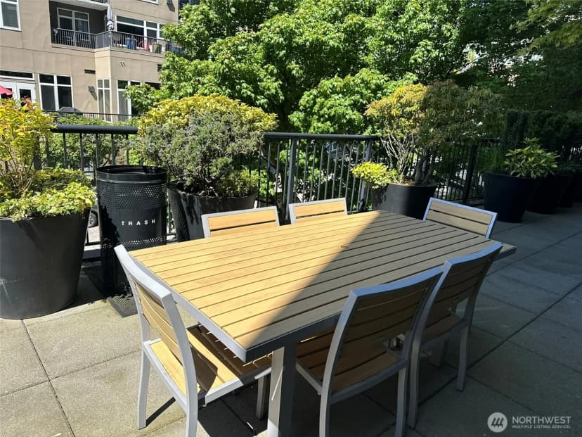 Property photo for 2721 1st Avenue #103, Seattle photo 24