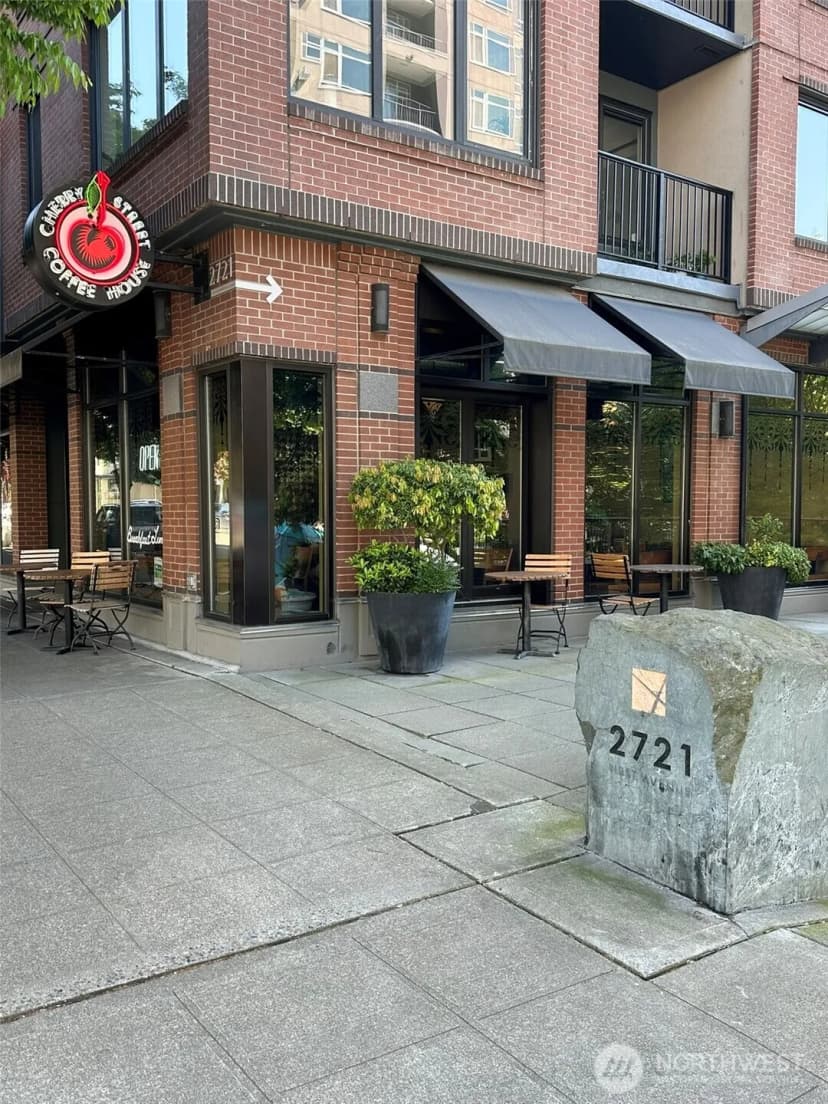 Property photo for 2721 1st Avenue #103, Seattle