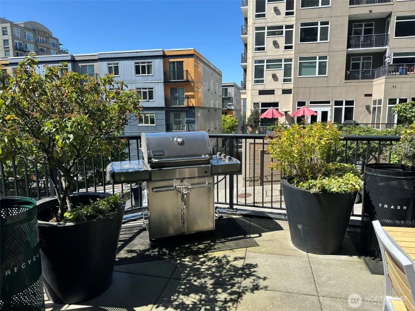 Property photo for 2721 1st Avenue #103, Seattle photo 23