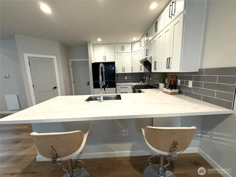 Property photo for 5007 Lake Place S #d27, Renton photo 8