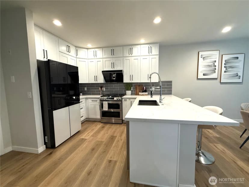 Property photo for 5007 Lake Place S #d27, Renton photo 9