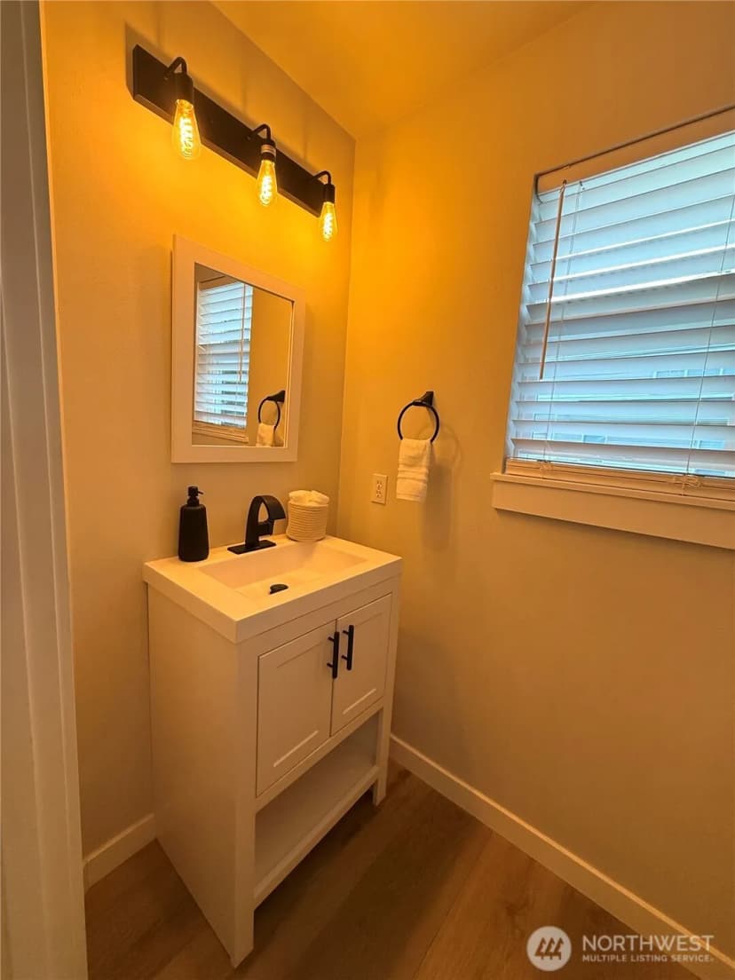 Property photo for 5007 Lake Place S #d27, Renton photo 16