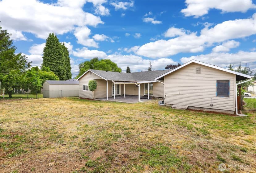 Property photo for 15759 119th Place Se, Renton photo 30