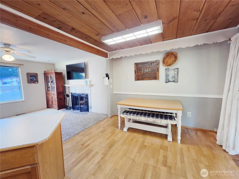 Property photo for 3200 Se 20th Court, Renton photo 9
