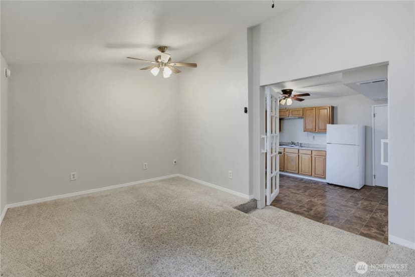 Property photo for 3200 Se 20th Court, Renton photo 17