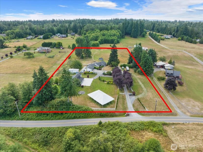 Property photo for 21520 50th Avenue Nw, Stanwood photo 40