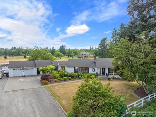 Property photo for 21520 50th Avenue Nw, Stanwood