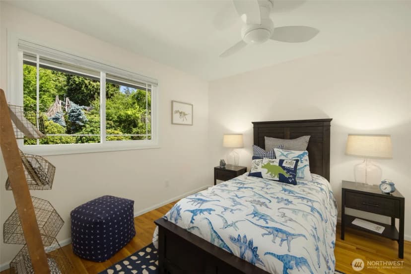 Property photo for 7616 Se 37th Place, Mercer Island photo 25