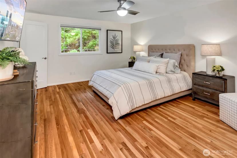 Property photo for 7616 Se 37th Place, Mercer Island photo 17